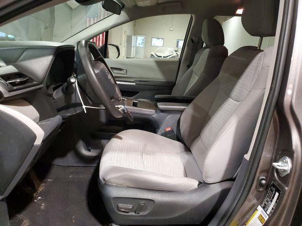 2022 TOYOTA SIENNA