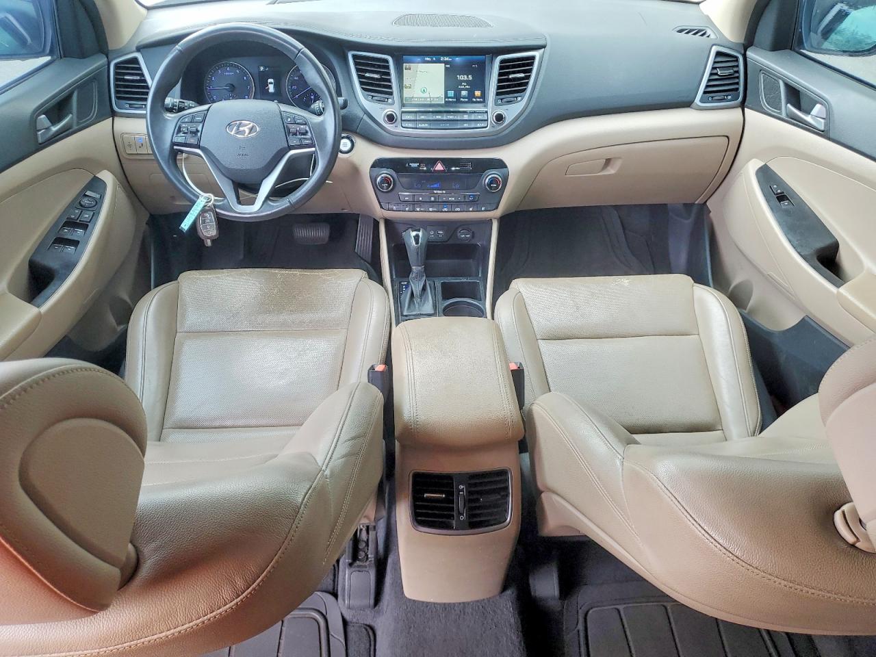 2016 HYUNDAI TUCSON