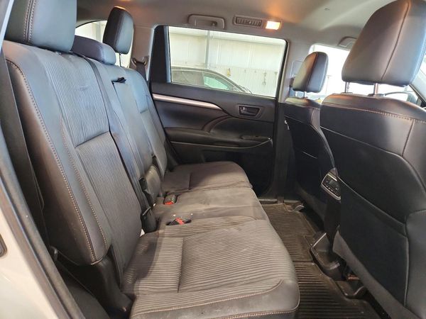 2016 TOYOTA HIGHLANDER Base/Hybrid