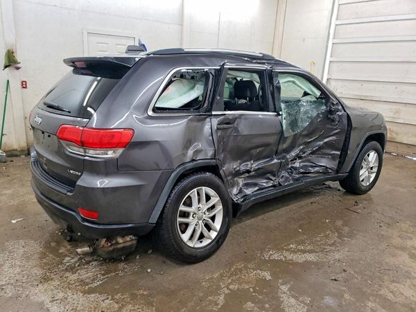 2017 JEEP GRAND CHEROKEE LAREDO 4X2