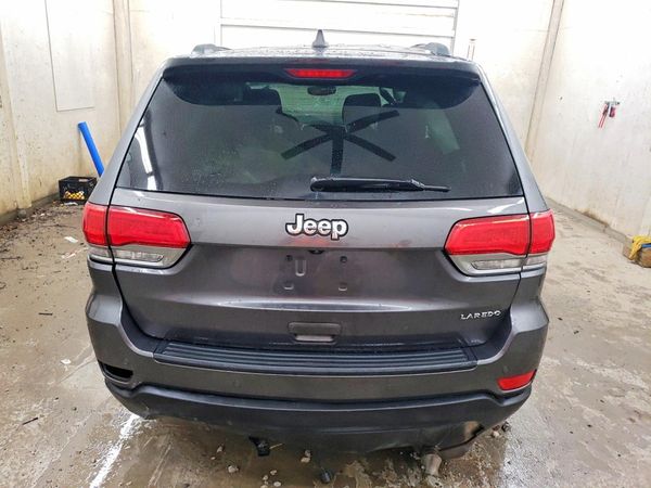 2017 JEEP GRAND CHEROKEE LAREDO 4X2