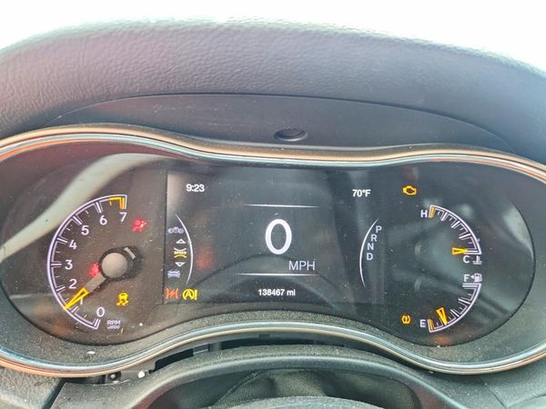 2017 JEEP GRAND CHEROKEE LAREDO 4X2