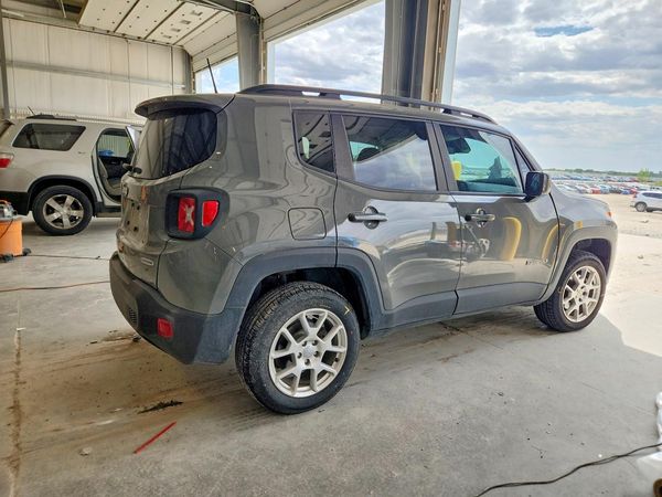 2019 JEEP RENEGADE LATITUDE 4X4