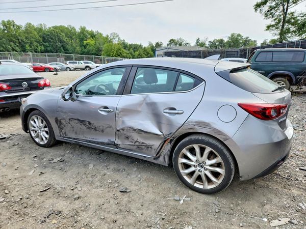 2016 MAZDA 3