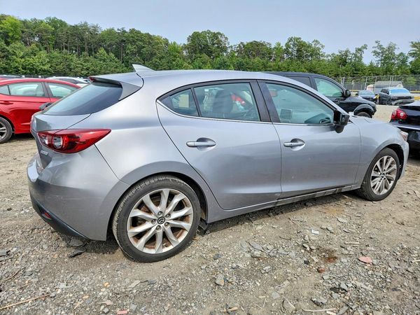 2016 MAZDA 3