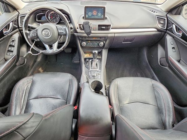 2016 MAZDA 3
