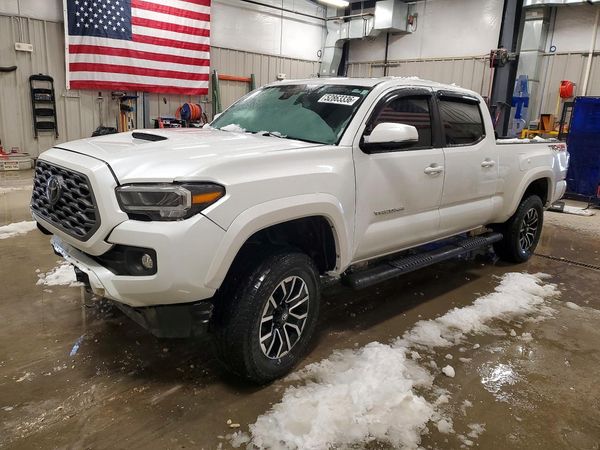 2021 TOYOTA TACOMA SR5