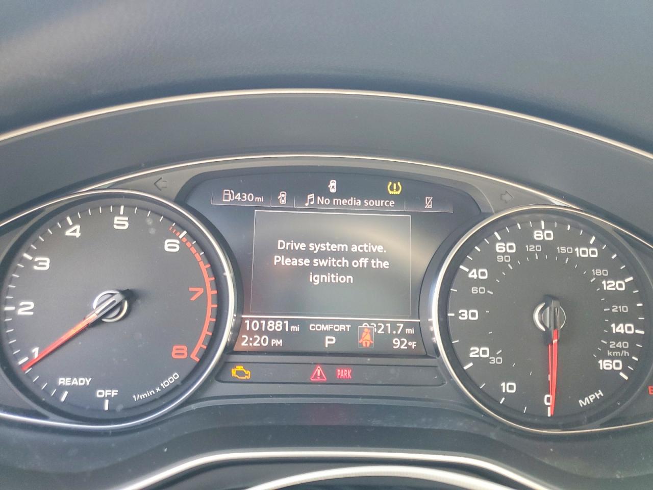 2023 AUDI A4 S Line quattro Premium