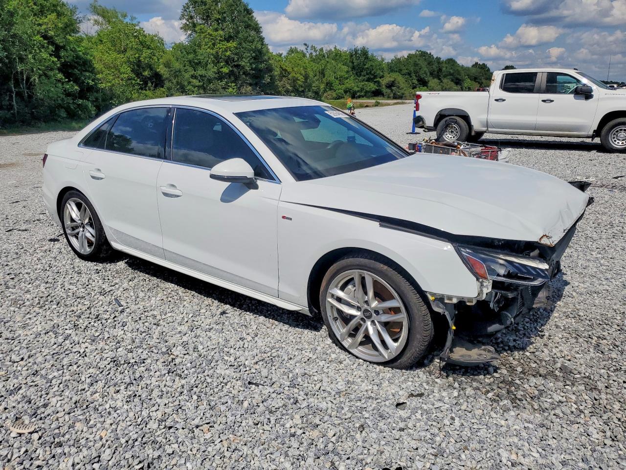 2023 AUDI A4 S Line quattro Premium