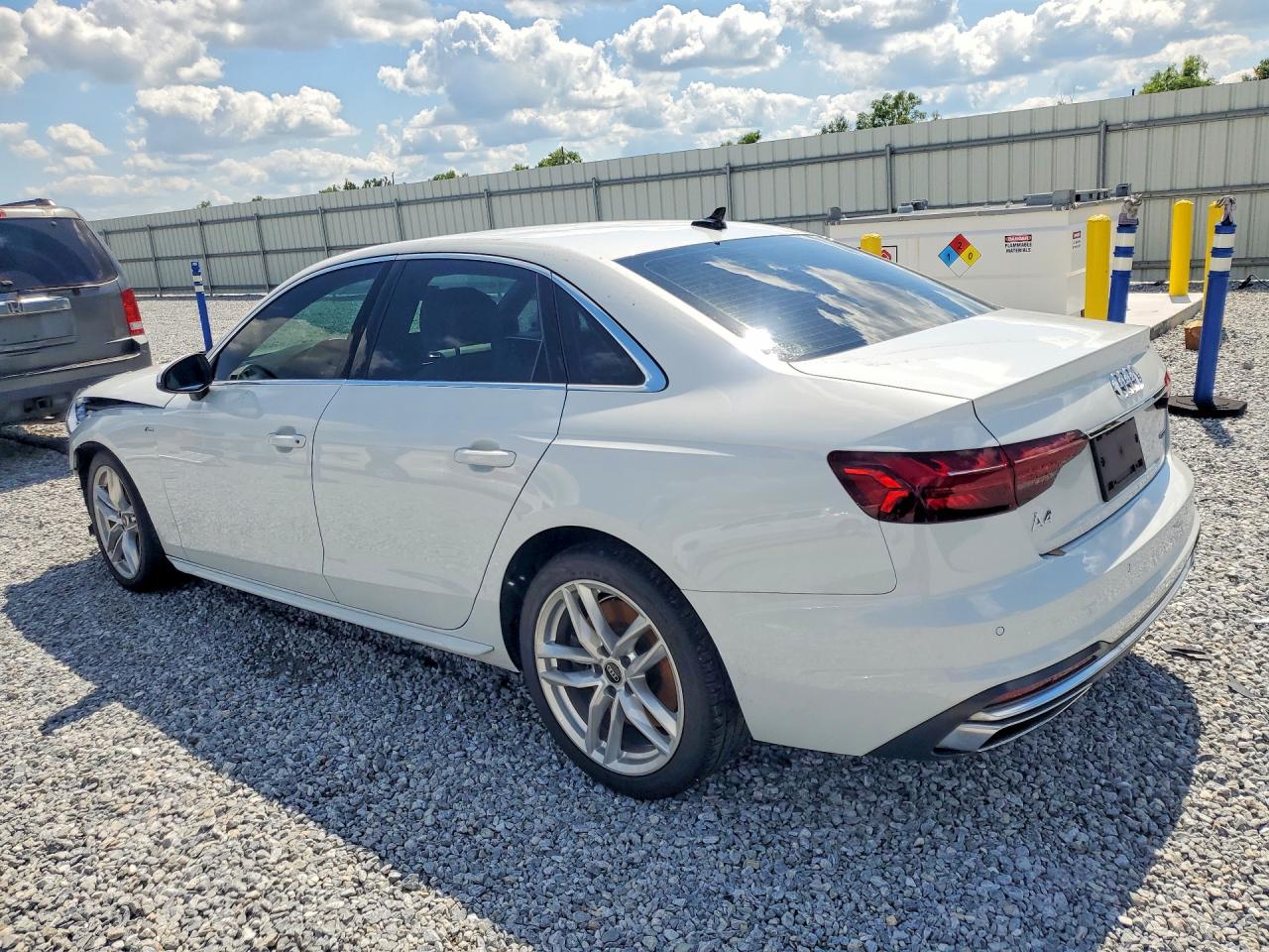 2023 AUDI A4 S Line quattro Premium