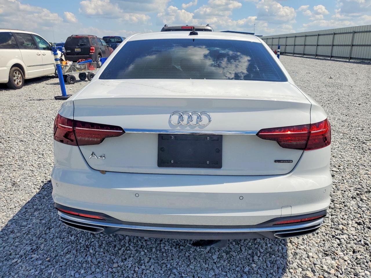 2023 AUDI A4 S Line quattro Premium