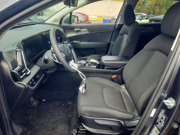 2023 KIA SPORTAGE LX