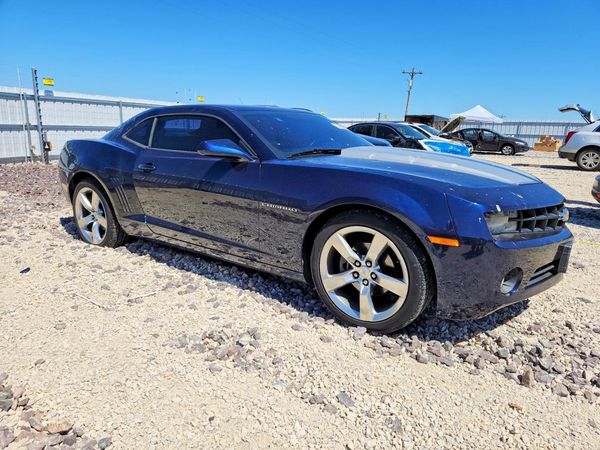 2012 CHEVROLET CAMARO LT2