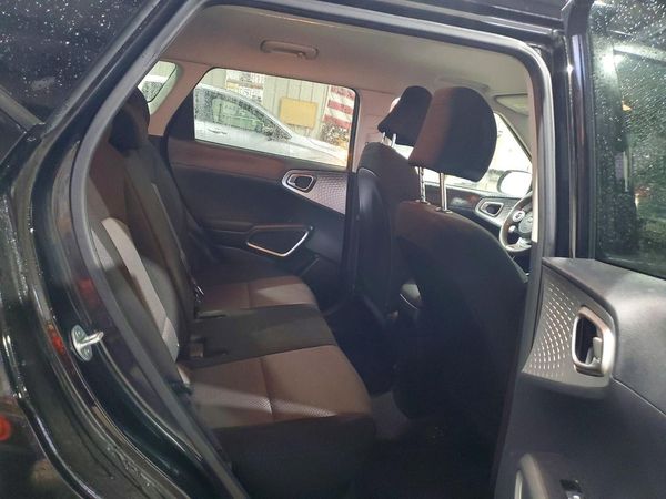 2021 KIA SOUL LX, S, X-Line