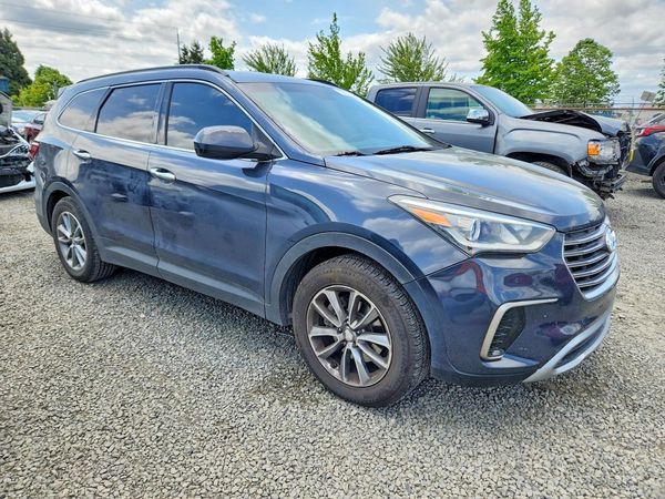 2018 HYUNDAI SANTA FE SE Base