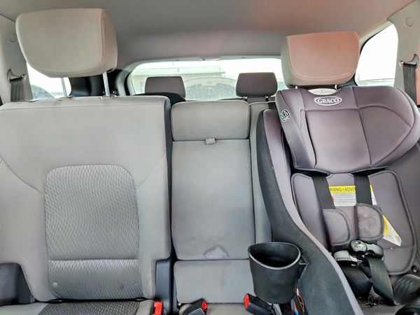 2018 HYUNDAI SANTA FE SE Base
