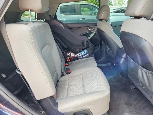 2018 HYUNDAI SANTA FE SE Base