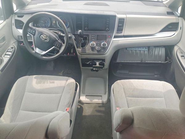 2020 TOYOTA SIENNA D grade — CKPT