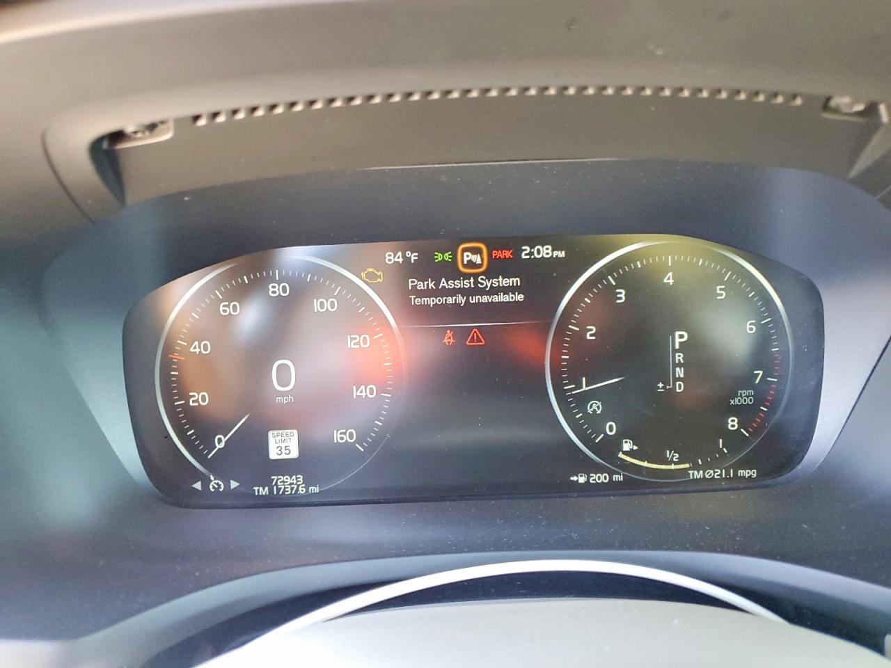 2020 VOLVO V60 CROSS COUNTRY Momentum