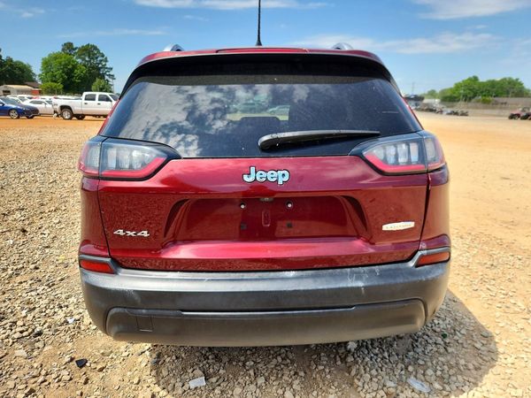 2019 JEEP CHEROKEE LATITUDE 4X4