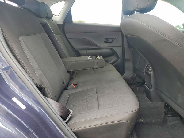 2024 HYUNDAI KONA SE