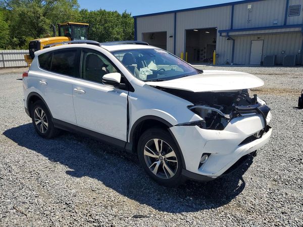 2018 TOYOTA RAV4 Adventure/XLE