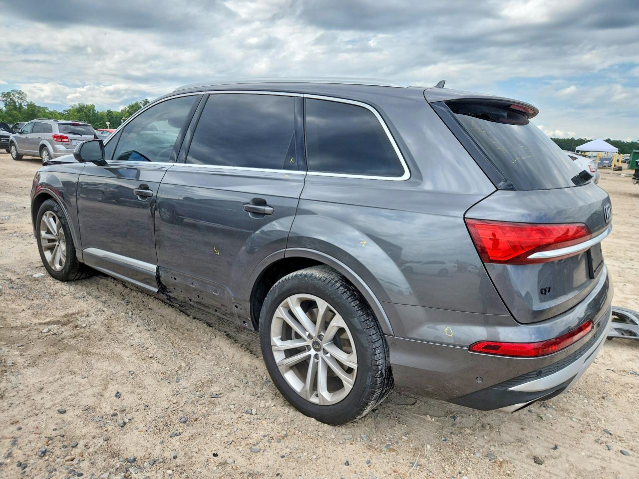 2025 AUDI Q7 quattro Premium Plus