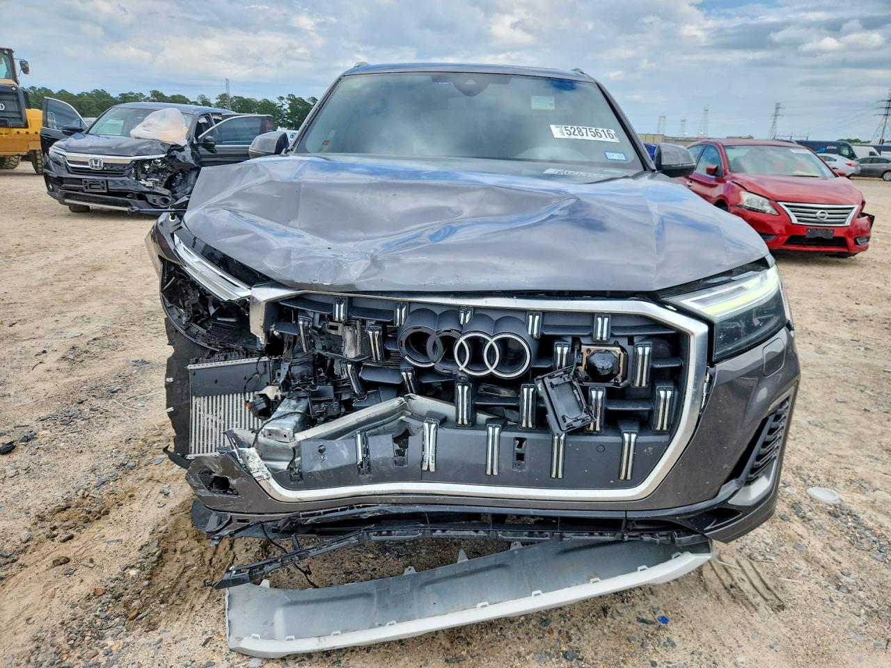 2025 AUDI Q7 quattro Premium Plus