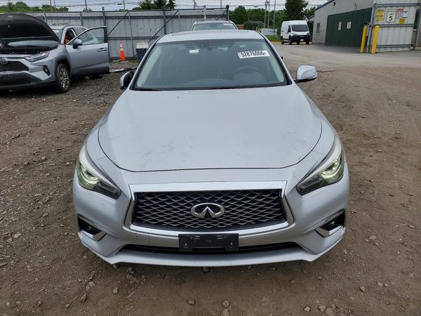 2018 INFINITI Q50