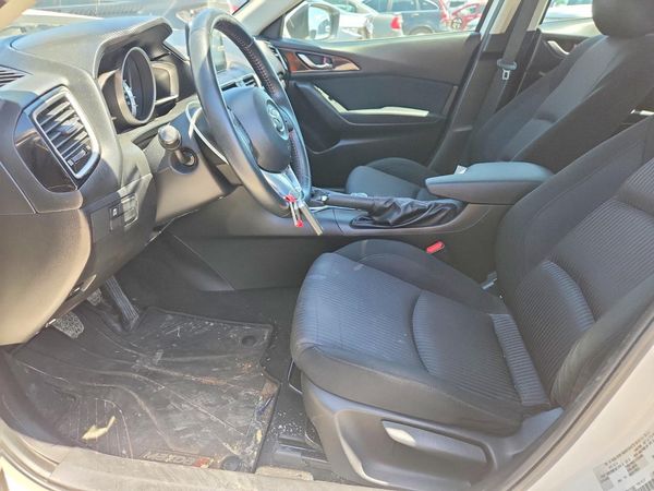 2014 MAZDA 3 Touring/GS — DENT
