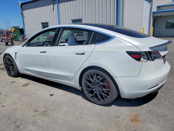 2020 TESLA MODEL 3