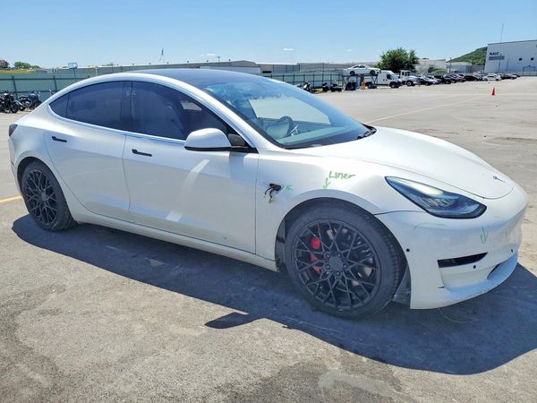 2020 TESLA MODEL 3