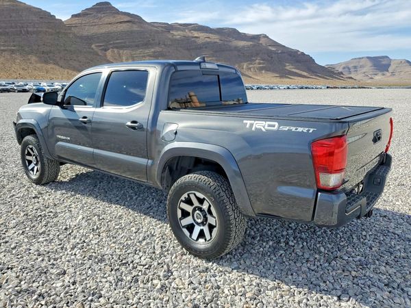 2017 TOYOTA TACOMA