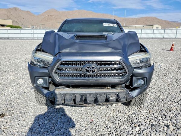 2017 TOYOTA TACOMA