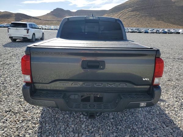 2017 TOYOTA TACOMA