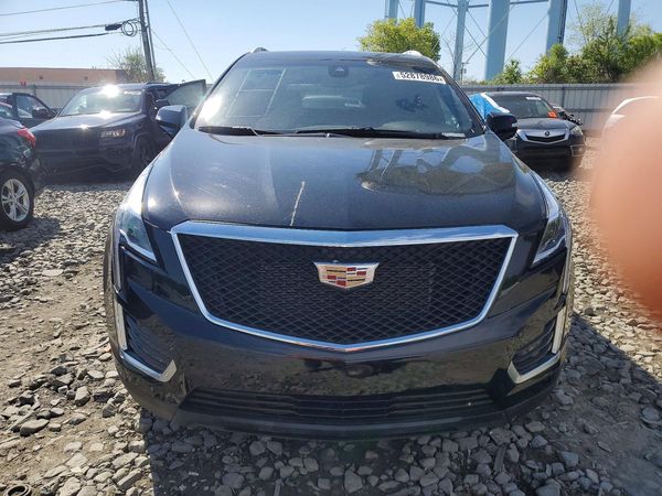 2021 CADILLAC XT5