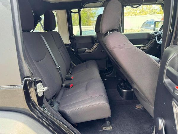 2015 JEEP WRANGLER UNLIMITED SPORT 4X4