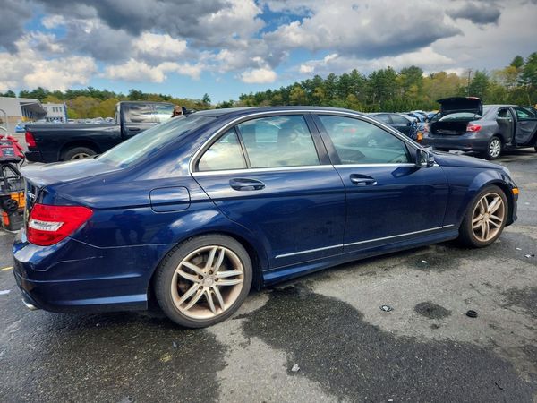 2012 MERCEDES-BENZ C C300 4-MATIC