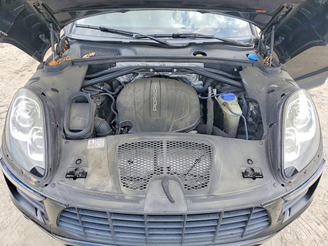 2017 PORSCHE MACAN