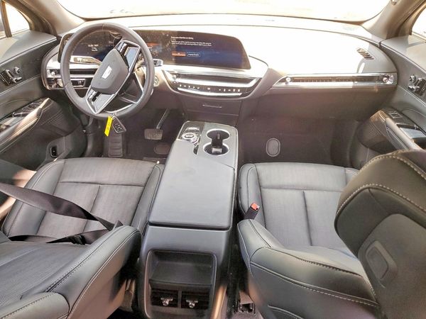2024 CADILLAC LYRIQ Lux-1