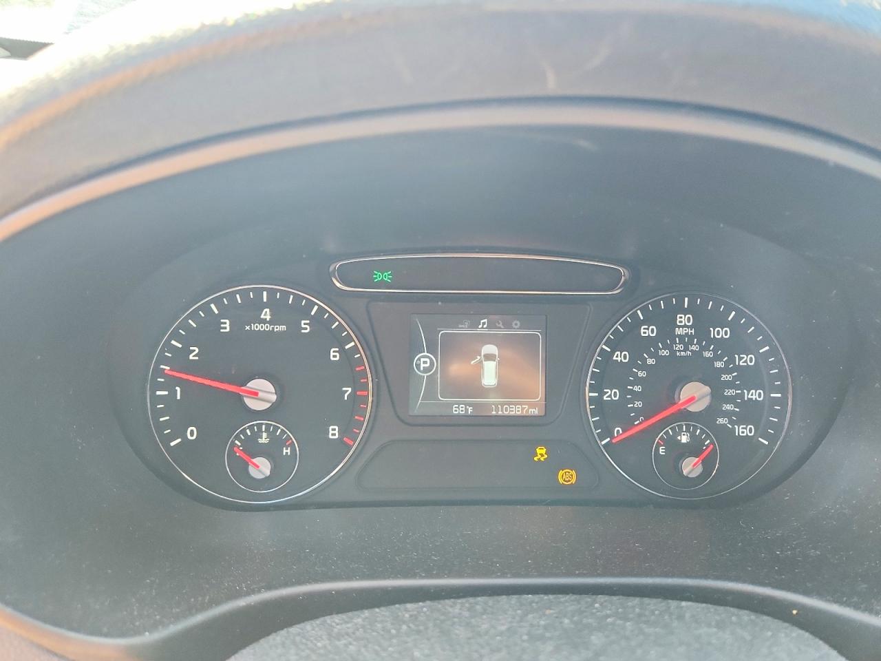 2017 KIA SORENTO L, LX