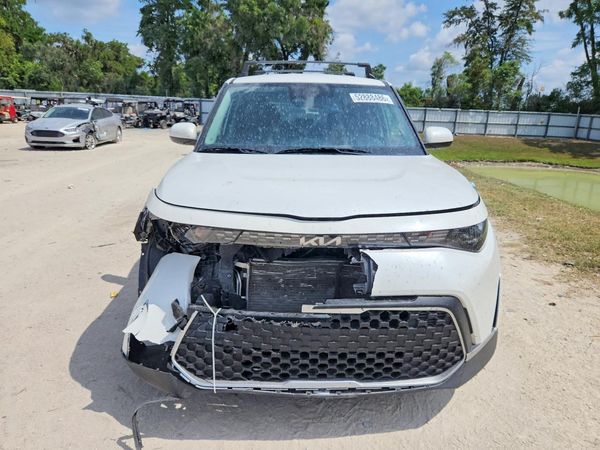 2024 KIA SOUL LX, S