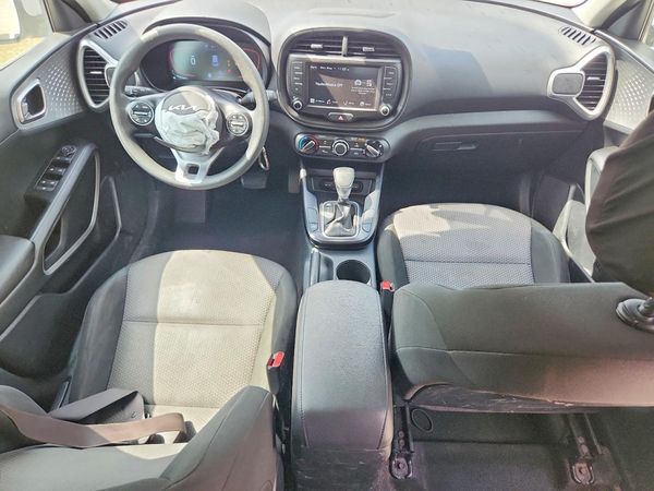 2024 KIA SOUL LX, S