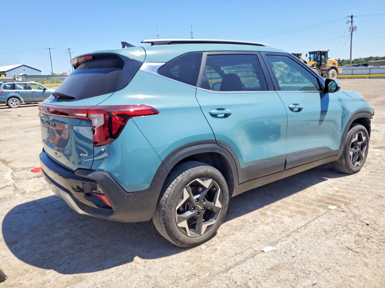 2025 KIA SELTOS EX