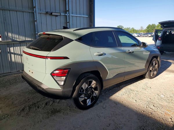 2024 HYUNDAI KONA SE