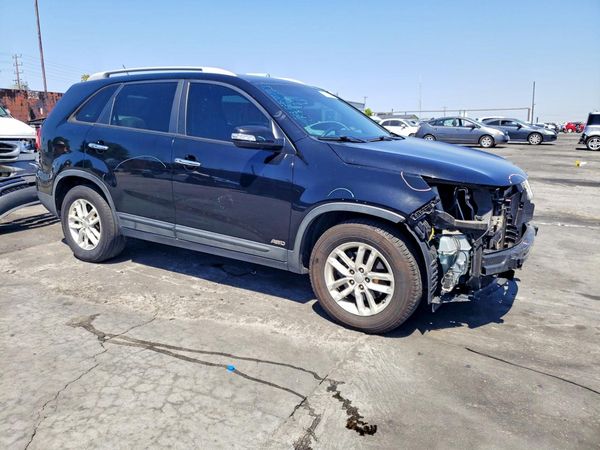 2015 KIA SORENTO GL
