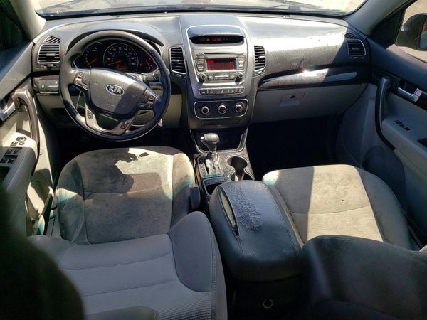 2015 KIA SORENTO GL