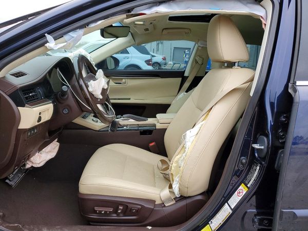 2017 LEXUS ES 350