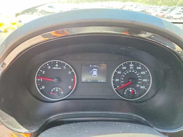 2021 KIA SELTOS EX