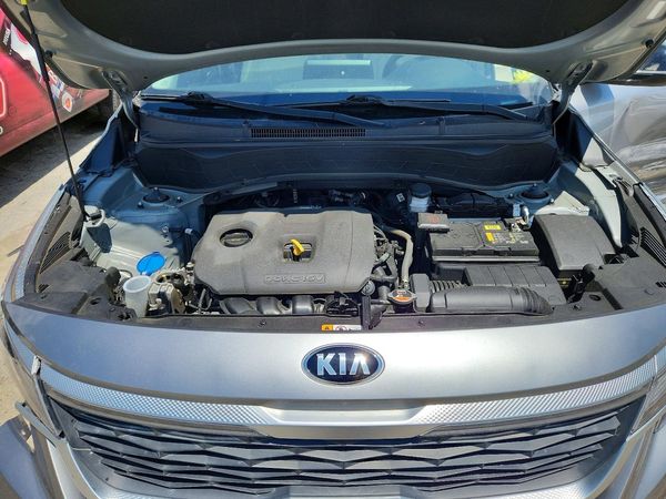 2021 KIA SELTOS EX